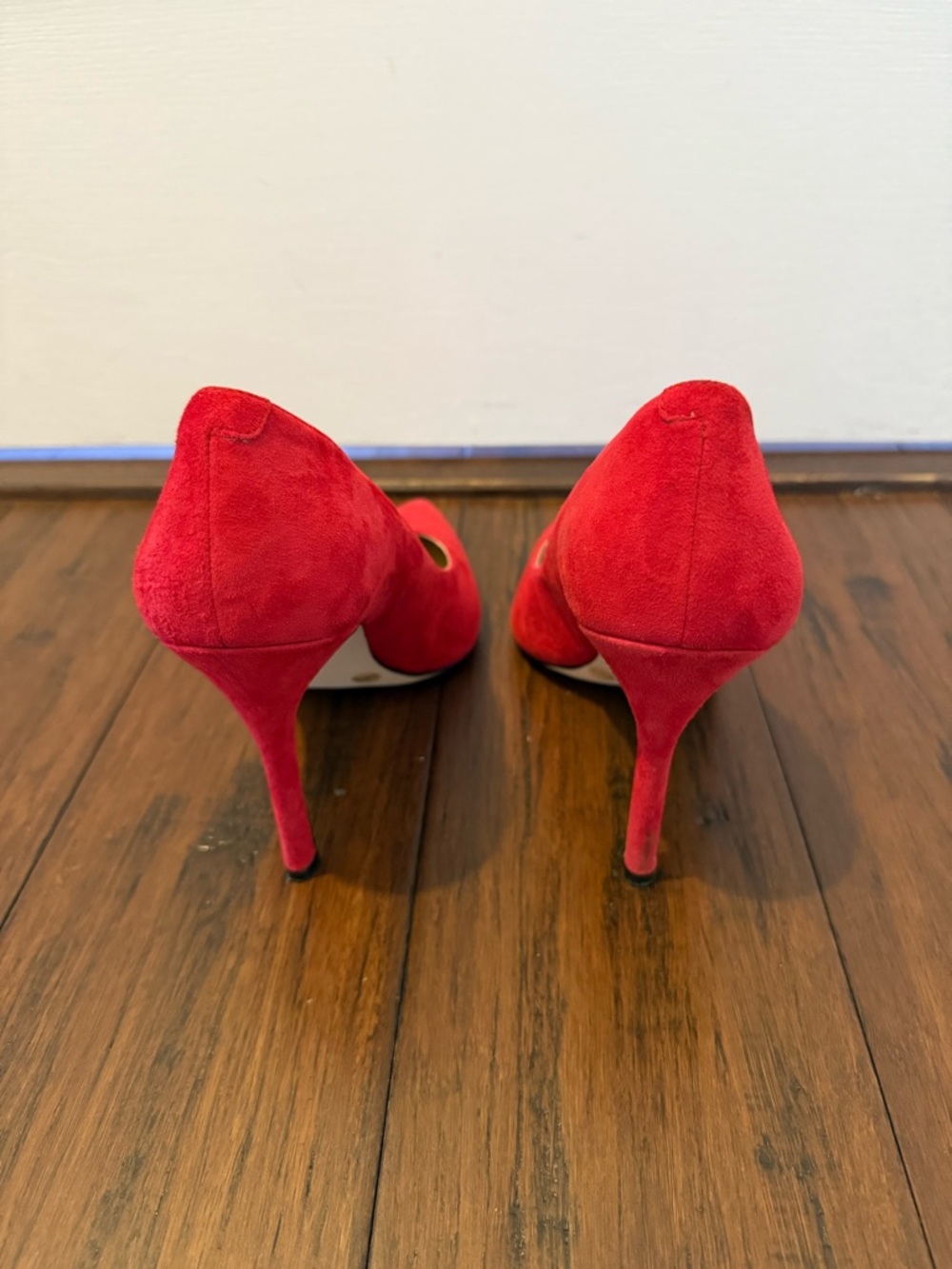 BCBGENERATION Treasure Suede Pointed-Toe High Heels - Picture 6 of 7